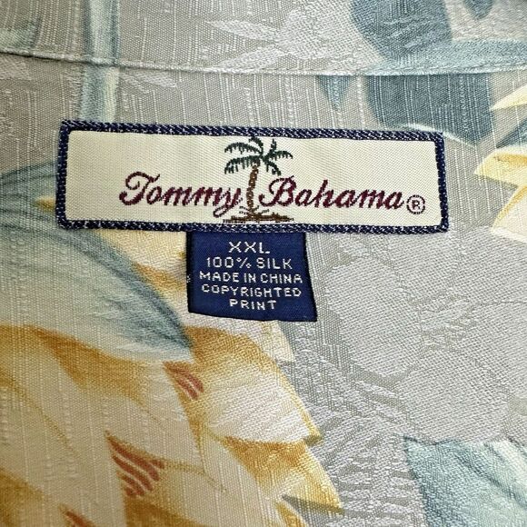 Tommy Bahama Mens XXL Silk Shirt Gray Floral Banana Leaf Aloha Camp Relaxed Fit - Picture 4 of 10